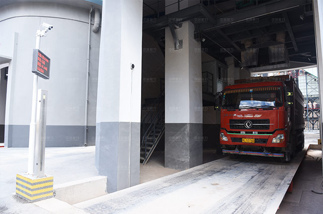 �o��ֵ�صذ�ϵ�y(t��ng)��Q����