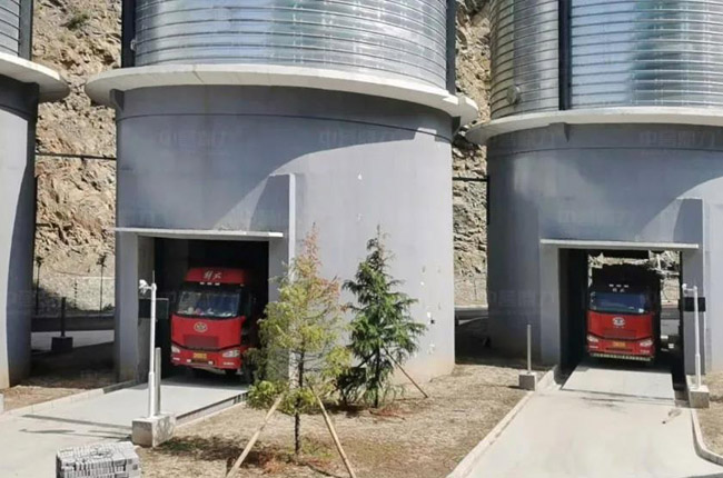 �ذ��o��ֵ��ϵ�y