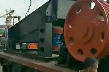 �Nʽ����C(j��)�O(sh��)���b܇(ch��)�l(f��)؛�F(xi��n)��(ch��ng)