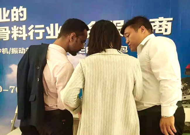 ���u�����Ĵ��k��̎���������H���[���M������Ʒչ