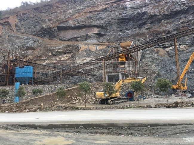 �ӱ�¹Ȫ����կ���ďSʯ�����a���F��