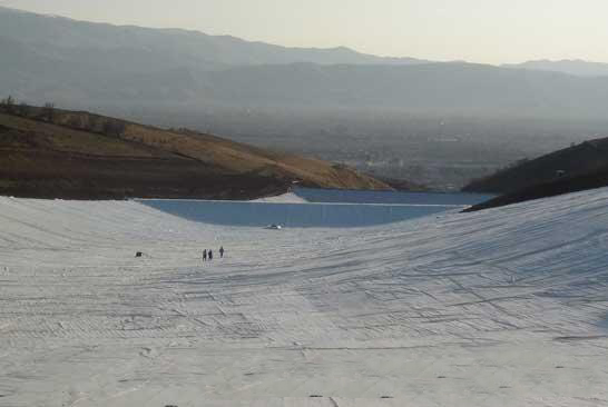 ���ϾC������β�V