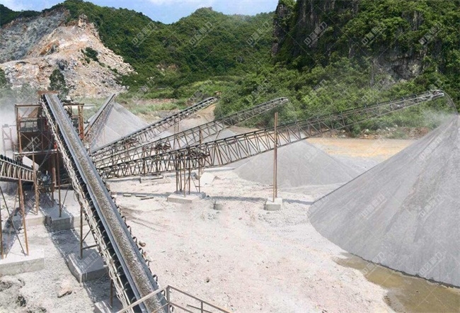 碎石廠現(xiàn)場