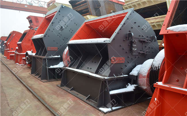 ���R���е���ʯ�C