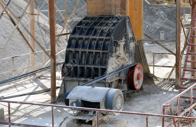 錘式破碎機(jī)