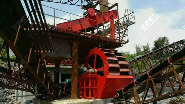 輪斗洗石機(jī)現(xiàn)場(chǎng)