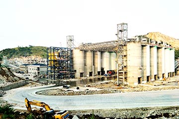 ���ϳ����B�������a�����b������ɰʯ���a����ϵ�y